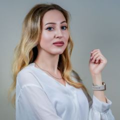 Медведева Дина