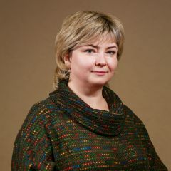 Захарова Елена
