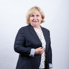 Спирякова Нина